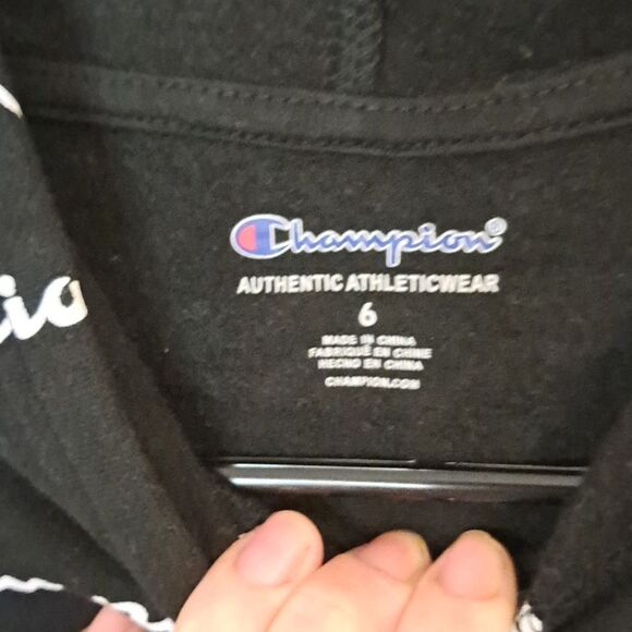 Champion black with white logo sweatshirt size 6 - Picture 2 of 5